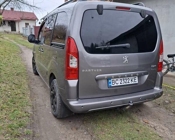 Серый Пежо Partner, объемом двигателя 1.6 л и пробегом 273 тыс. км за 7400 $, фото 2 на Automoto.ua