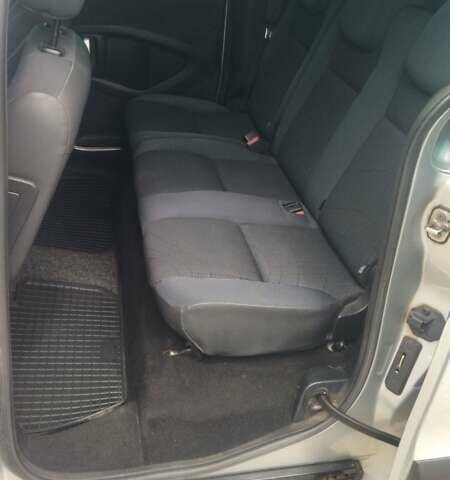 Серый Пежо Partner, объемом двигателя 1.56 л и пробегом 221 тыс. км за 6777 $, фото 1 на Automoto.ua