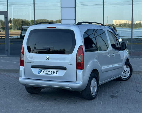 Серый Пежо Partner, объемом двигателя 1.56 л и пробегом 265 тыс. км за 6450 $, фото 43 на Automoto.ua