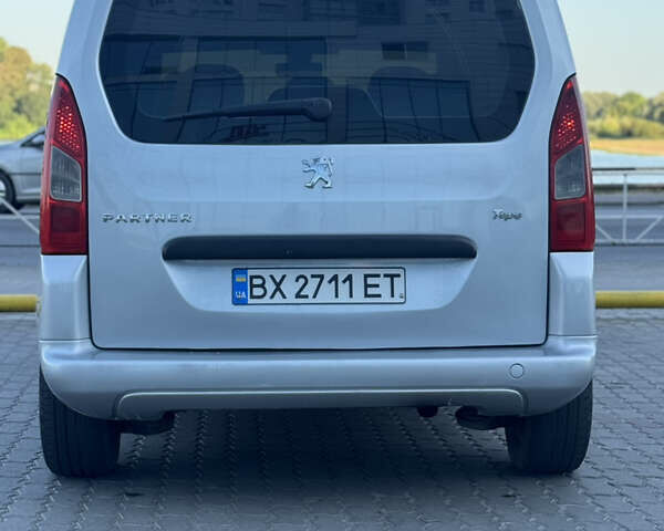 Серый Пежо Partner, объемом двигателя 1.56 л и пробегом 265 тыс. км за 6450 $, фото 73 на Automoto.ua