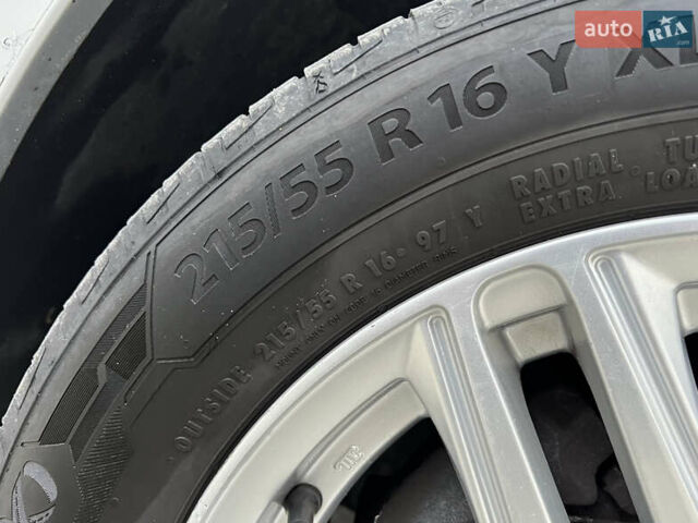 Серый Пежо Partner, объемом двигателя 1.6 л и пробегом 228 тыс. км за 8350 $, фото 37 на Automoto.ua