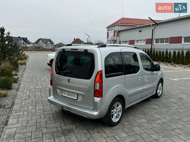 Серый Пежо Partner, объемом двигателя 1.6 л и пробегом 228 тыс. км за 7950 $, фото 152 на Automoto.ua