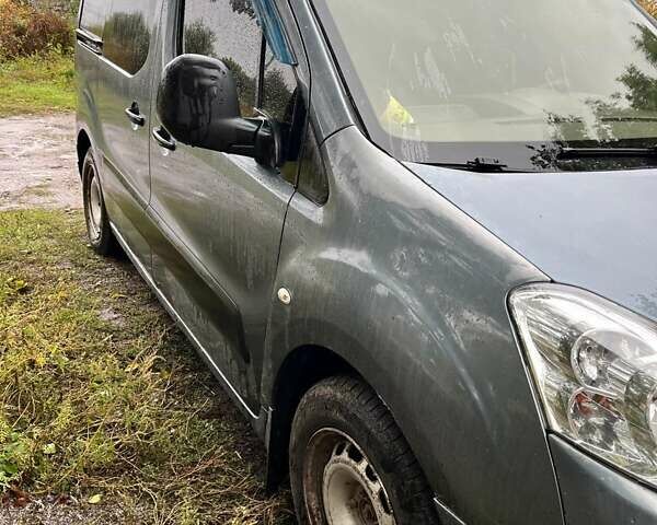 Сірий Пежо Partner, об'ємом двигуна 1.6 л та пробігом 220 тис. км за 6500 $, фото 2 на Automoto.ua