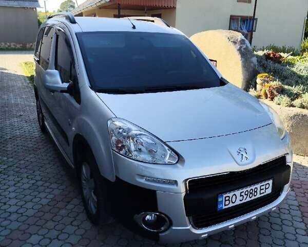 Сірий Пежо Partner, об'ємом двигуна 1.56 л та пробігом 61 тис. км за 10200 $, фото 1 на Automoto.ua