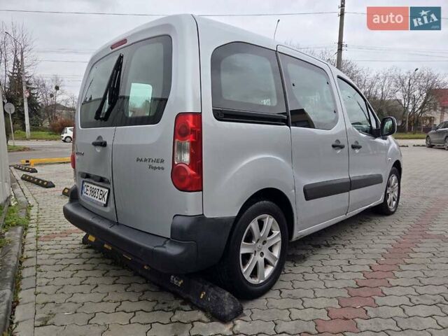 Серый Пежо Partner, объемом двигателя 1.56 л и пробегом 174 тыс. км за 8000 $, фото 10 на Automoto.ua