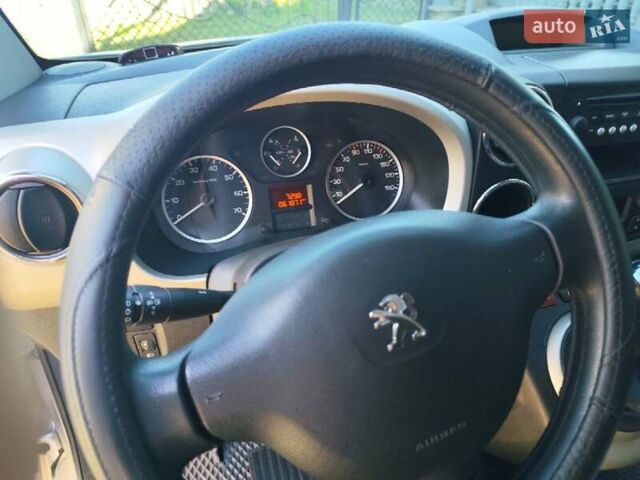 Сірий Пежо Partner, об'ємом двигуна 1.56 л та пробігом 61 тис. км за 10200 $, фото 16 на Automoto.ua