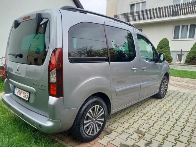 Серый Пежо Partner, объемом двигателя 1.2 л и пробегом 134 тыс. км за 6300 $, фото 1 на Automoto.ua