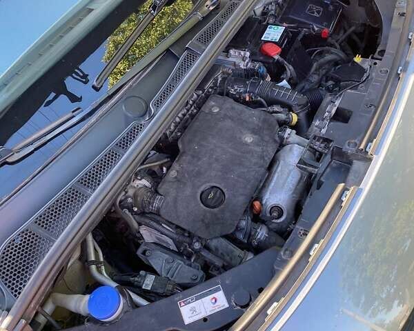 Серый Пежо Partner, объемом двигателя 1.5 л и пробегом 69 тыс. км за 16800 $, фото 20 на Automoto.ua