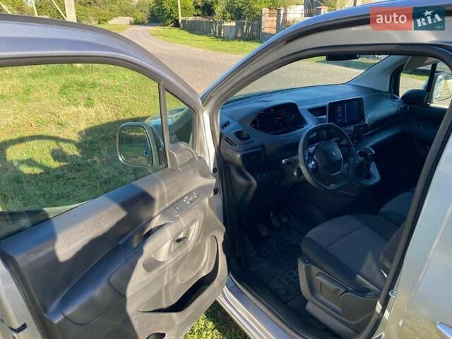 Серый Пежо Partner, объемом двигателя 1.5 л и пробегом 69 тыс. км за 16800 $, фото 24 на Automoto.ua