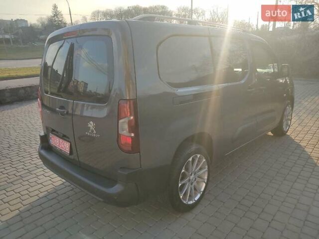Сірий Пежо Partner, об'ємом двигуна 1.5 л та пробігом 30 тис. км за 19950 $, фото 14 на Automoto.ua