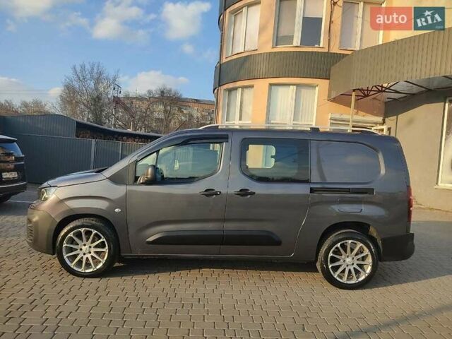 Сірий Пежо Partner, об'ємом двигуна 1.5 л та пробігом 30 тис. км за 19950 $, фото 11 на Automoto.ua