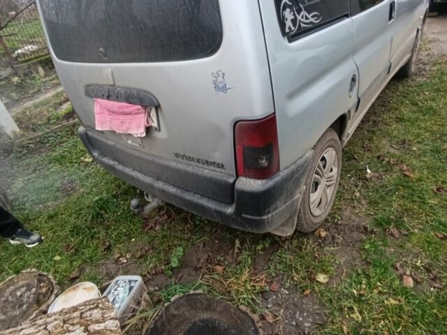 Сірий Пежо Partner, об'ємом двигуна 2 л та пробігом 320 тис. км за 3350 $, фото 17 на Automoto.ua
