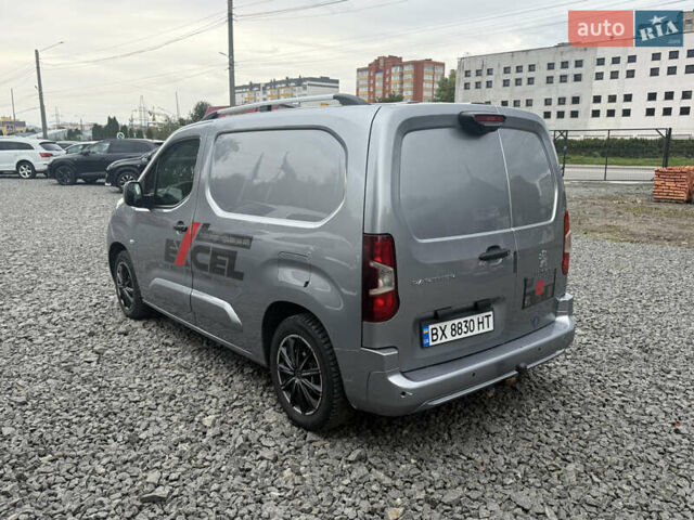 Серый Пежо Partner, объемом двигателя 1.5 л и пробегом 248 тыс. км за 13800 $, фото 3 на Automoto.ua