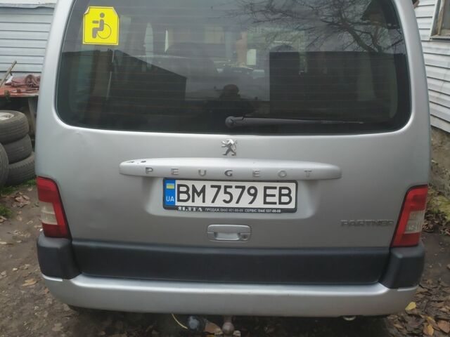 Серый Пежо Partner, объемом двигателя 1.6 л и пробегом 323 тыс. км за 4200 $, фото 11 на Automoto.ua