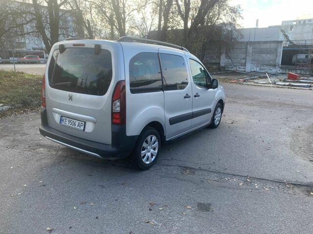 Сірий Пежо Partner, об'ємом двигуна 1.6 л та пробігом 237 тис. км за 9000 $, фото 2 на Automoto.ua