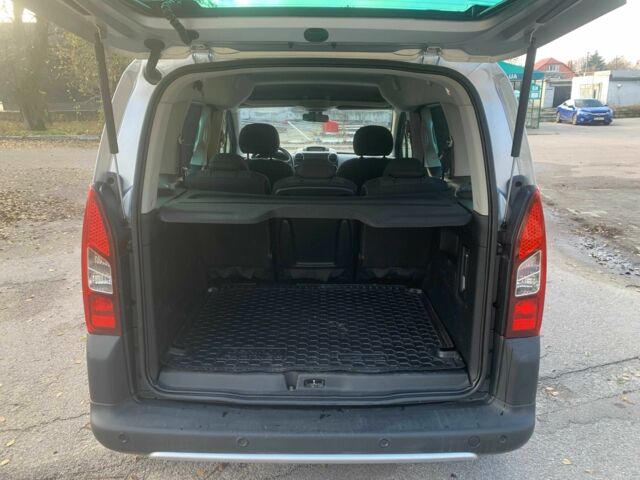 Сірий Пежо Partner, об'ємом двигуна 1.6 л та пробігом 237 тис. км за 9000 $, фото 5 на Automoto.ua