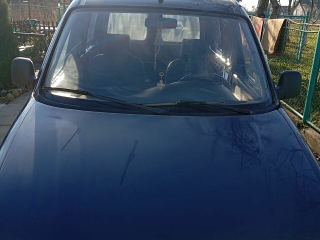 Синій Пежо Partner, об'ємом двигуна 0 л та пробігом 440 тис. км за 1500 $, фото 3 на Automoto.ua