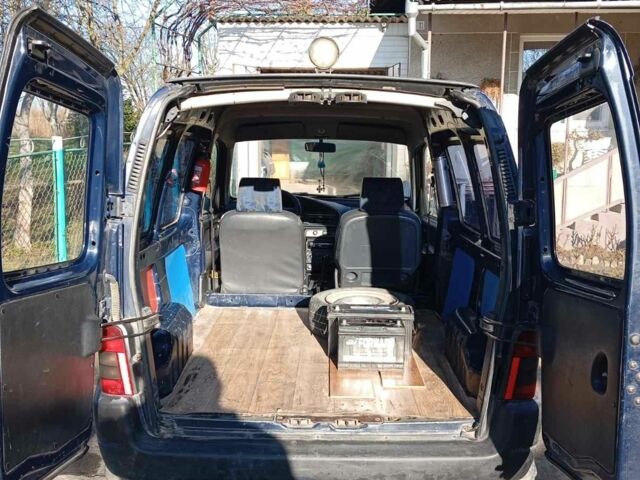 Синій Пежо Partner, об'ємом двигуна 0 л та пробігом 440 тис. км за 1500 $, фото 7 на Automoto.ua