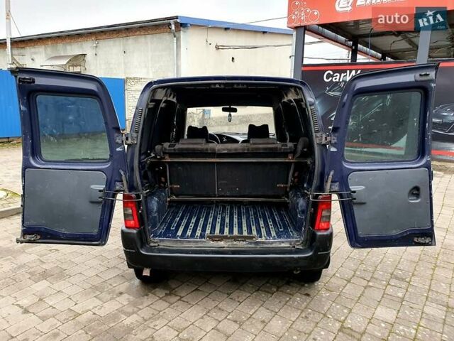 Синий Пежо Partner, объемом двигателя 1.91 л и пробегом 222 тыс. км за 1500 $, фото 19 на Automoto.ua