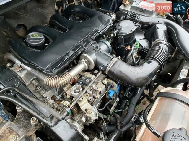 Синий Пежо Partner, объемом двигателя 1.91 л и пробегом 222 тыс. км за 1500 $, фото 21 на Automoto.ua