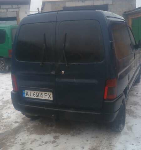 Синий Пежо Partner, объемом двигателя 1.87 л и пробегом 200 тыс. км за 1750 $, фото 2 на Automoto.ua
