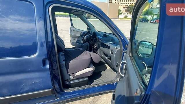 Синий Пежо Partner, объемом двигателя 1.9 л и пробегом 370 тыс. км за 2800 $, фото 10 на Automoto.ua