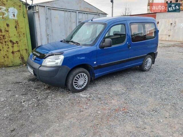 Синий Пежо Partner, объемом двигателя 1.87 л и пробегом 295 тыс. км за 3800 $, фото 6 на Automoto.ua