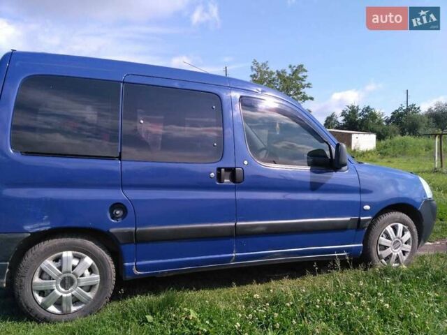 Синий Пежо Partner, объемом двигателя 2 л и пробегом 307 тыс. км за 3300 $, фото 6 на Automoto.ua