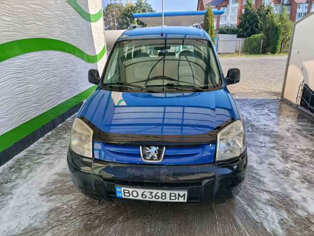 Синий Пежо Partner, объемом двигателя 1.6 л и пробегом 270 тыс. км за 3500 $, фото 2 на Automoto.ua