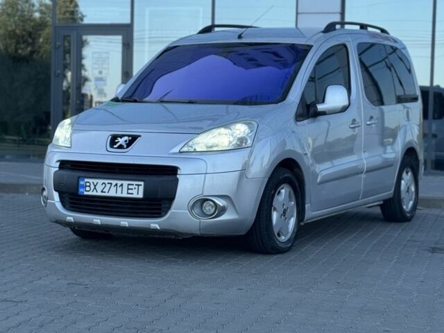 Синий Пежо Partner, объемом двигателя 1.6 л и пробегом 146 тыс. км за 2500 $, фото 15 на Automoto.ua