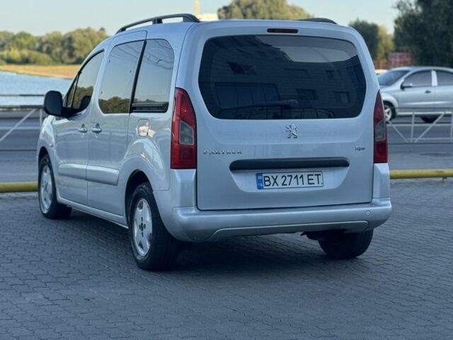 Синий Пежо Partner, объемом двигателя 1.6 л и пробегом 146 тыс. км за 2500 $, фото 13 на Automoto.ua