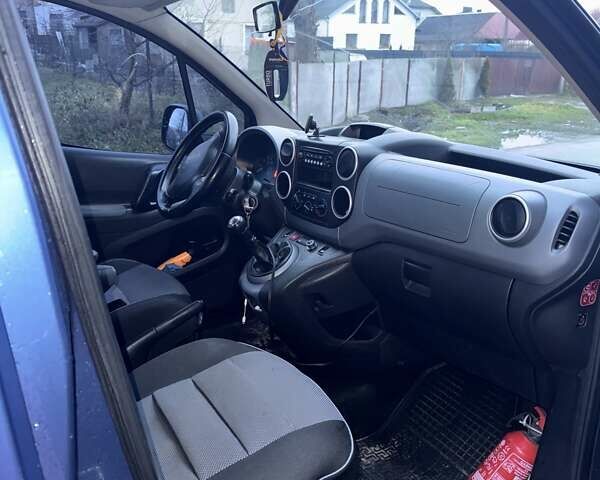 Синий Пежо Partner, объемом двигателя 1.6 л и пробегом 306 тыс. км за 6700 $, фото 7 на Automoto.ua