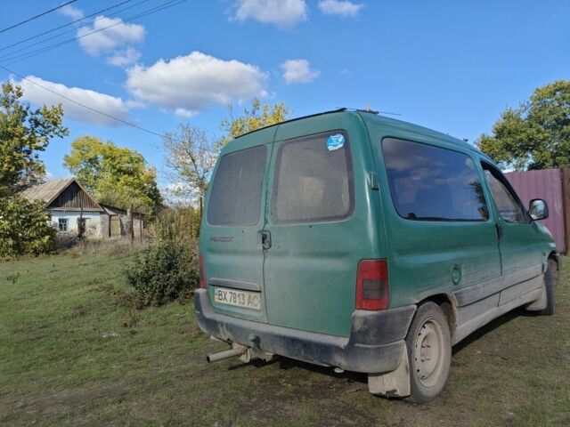 Зелений Пежо Partner, об'ємом двигуна 0 л та пробігом 144 тис. км за 1200 $, фото 2 на Automoto.ua