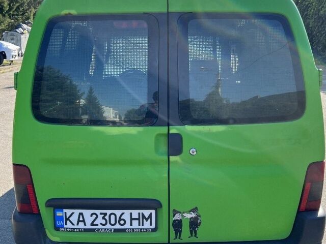 Зеленый Пежо Partner, объемом двигателя 1.9 л и пробегом 300 тыс. км за 2000 $, фото 19 на Automoto.ua