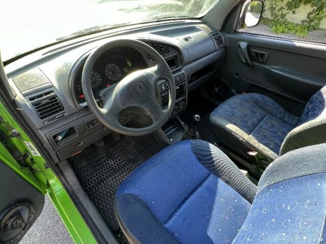 Зеленый Пежо Partner, объемом двигателя 1.9 л и пробегом 300 тыс. км за 2000 $, фото 6 на Automoto.ua