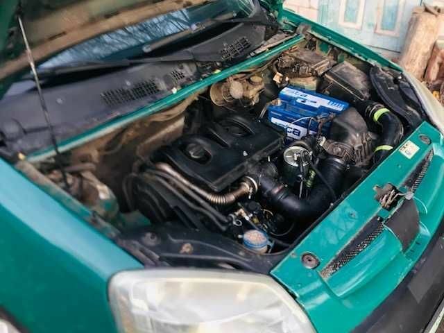 Зеленый Пежо Partner, объемом двигателя 1.9 л и пробегом 340 тыс. км за 1611 $, фото 1 на Automoto.ua