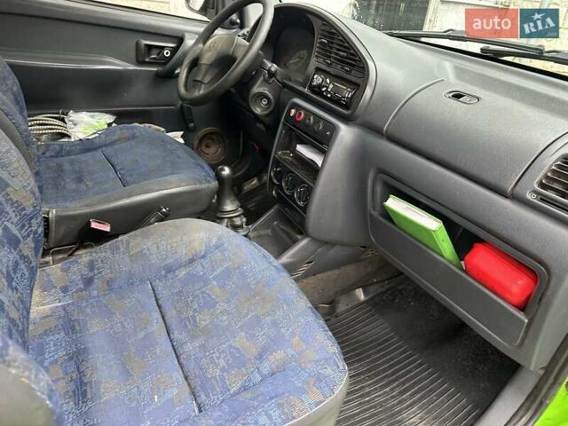 Зеленый Пежо Partner, объемом двигателя 1.9 л и пробегом 287 тыс. км за 2999 $, фото 13 на Automoto.ua