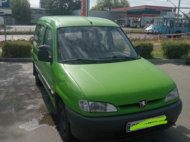 Зелений Пежо Partner, об'ємом двигуна 0 л та пробігом 375 тис. км за 1700 $, фото 3 на Automoto.ua