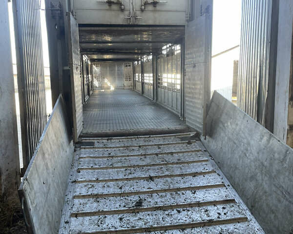 Серый Pezzaioli SBA, объемом двигателя 0 л и пробегом 500 тыс. км за 39500 $, фото 2 на Automoto.ua