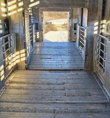 Зелений Pezzaioli SBA, об'ємом двигуна 0 л та пробігом 300 тис. км за 40000 $, фото 8 на Automoto.ua