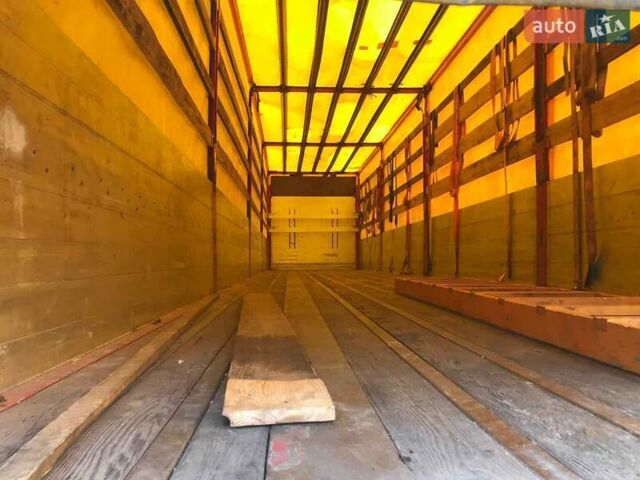 Красный Пиаценза С36, объемом двигателя 0 л и пробегом 300 тыс. км за 4800 $, фото 1 на Automoto.ua