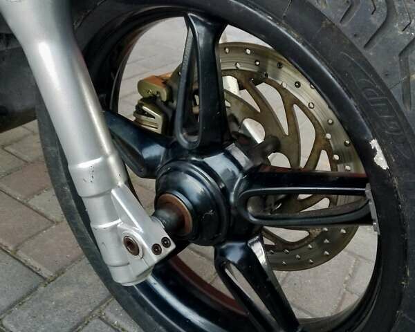 Серый Пиаджо Beverly, объемом двигателя 0 л и пробегом 33 тыс. км за 1400 $, фото 13 на Automoto.ua