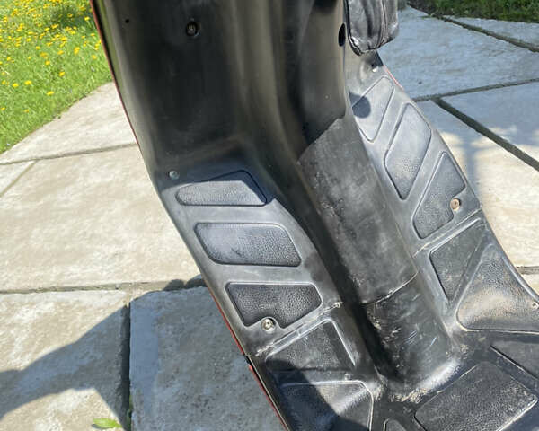 Красный Пиаджо Gilera, объемом двигателя 0.49 л и пробегом 10 тыс. км за 470 $, фото 9 на Automoto.ua