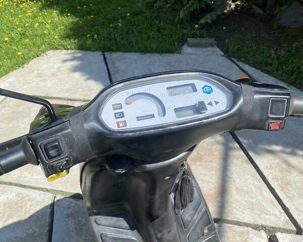 Красный Пиаджо Gilera, объемом двигателя 0.49 л и пробегом 10 тыс. км за 470 $, фото 8 на Automoto.ua