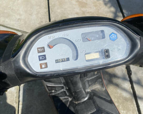 Красный Пиаджо Gilera, объемом двигателя 0.49 л и пробегом 10 тыс. км за 470 $, фото 6 на Automoto.ua