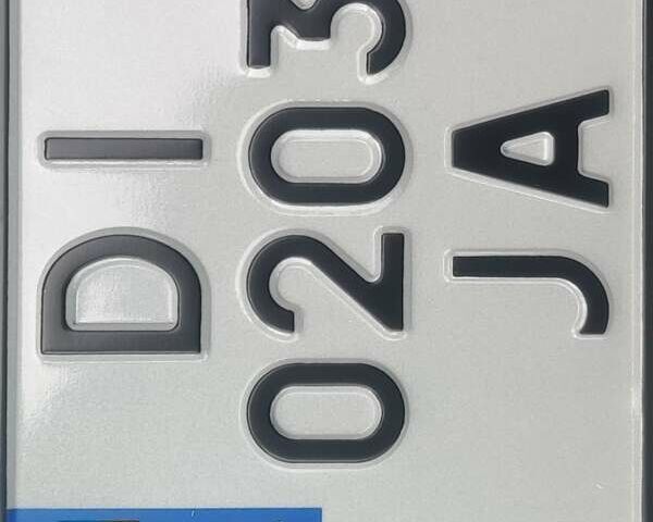 Чорний Піаджо MP3, об'ємом двигуна 0.25 л та пробігом 17 тис. км за 3000 $, фото 12 на Automoto.ua