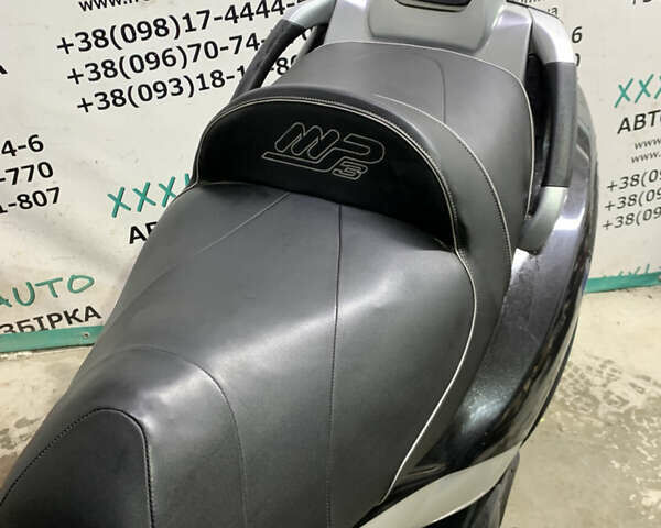 Чорний Піаджо MP3, об'ємом двигуна 0.4 л та пробігом 6 тис. км за 2500 $, фото 10 на Automoto.ua