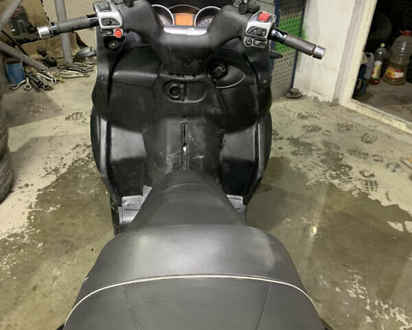 Чорний Піаджо MP3, об'ємом двигуна 0.4 л та пробігом 6 тис. км за 2500 $, фото 11 на Automoto.ua