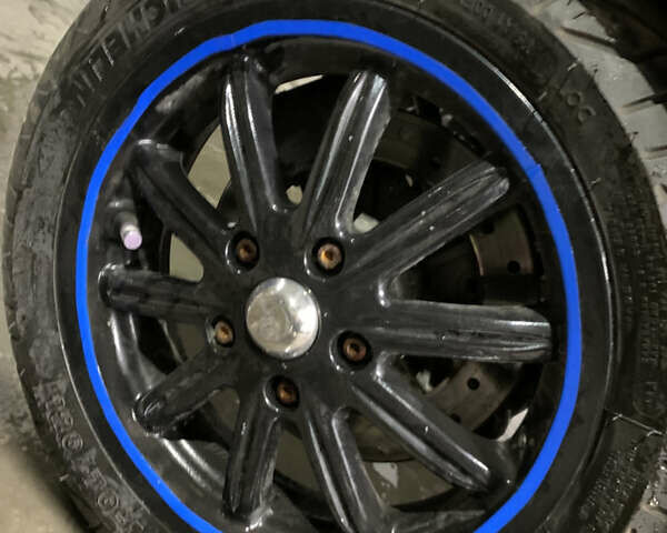 Чорний Піаджо MP3, об'ємом двигуна 0.4 л та пробігом 6 тис. км за 2500 $, фото 6 на Automoto.ua