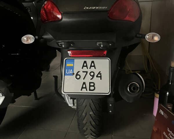 Пиаджо MP3 2014 в Киеве на Automoto.ua Коричневый Пиаджо MP3, объемом двигателя 0.3 л и пробегом 9 тыс. км за 4500 $, фото 1 на Automoto.ua